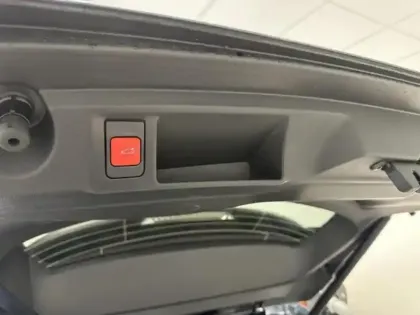 Photo 9 Peugeot 308  SW 1.2 Hybrid 145ch GT Exclusive e-DCS6