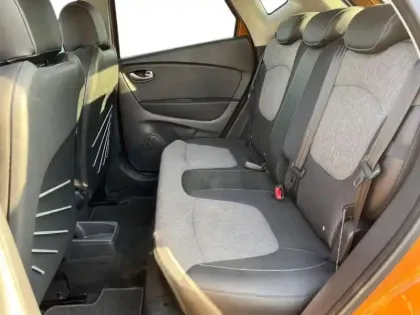 Photo 8 Renault Captur  0.9 TCe 90ch energy Intens Euro6c