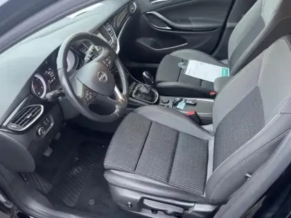 Photo 9 Opel Astra  1.2 Turbo 130ch Elegance Business 7cv