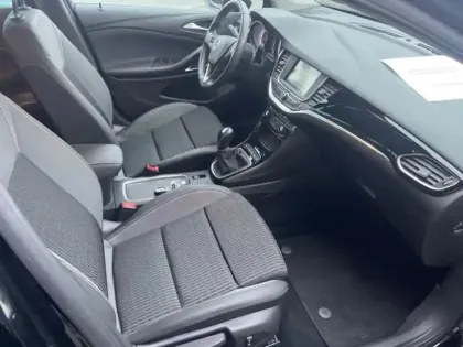 Photo 10 Opel Astra  1.2 Turbo 130ch Elegance Business 7cv