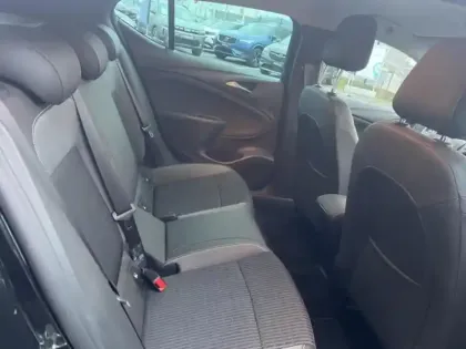 Photo 11 Opel Astra  1.2 Turbo 130ch Elegance Business 7cv