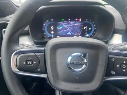 Photo 11 Volvo Xc40  B3 163ch Plus DCT 7