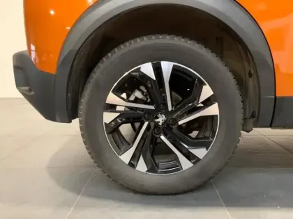 Photo 7 Peugeot 2008  1.2 PureTech 100ch S&S Allure