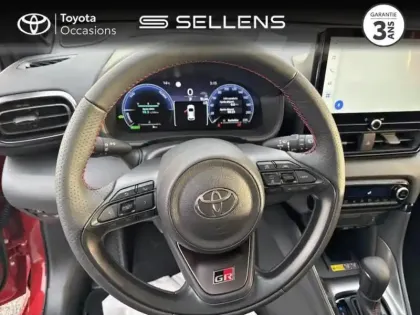 Photo 8 Toyota Yaris  130h GR Sport 5p MY25