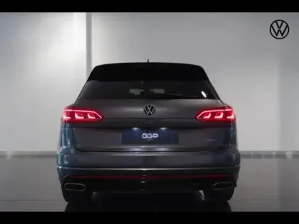 Photo 9 Volkswagen Touareg  3.0 TSI eHybrid 462ch R 4Motion BVA8