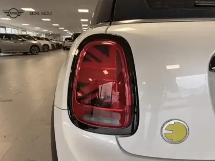 Photo 9 Mini Mini  Cooper SE 184ch Edition Premium Plus BVA 5CV