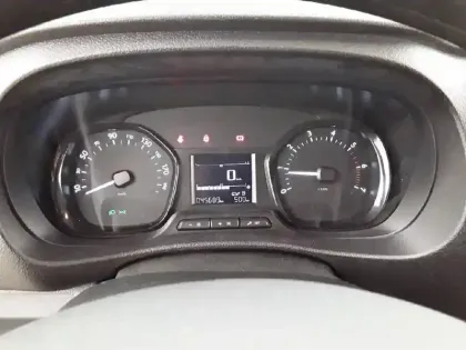 Photo 9 Citroën Jumpy  M BlueHDi 120 S&S BVM6