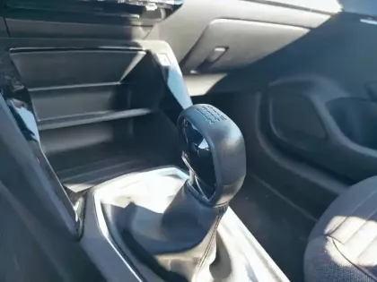 Photo 13 Peugeot 208  PureTech 75 S&S BVM5