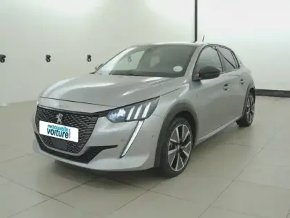 Photo 27 Peugeot 208  Electrique 50 kWh 136ch