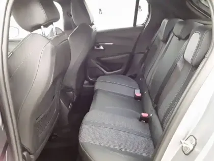 Photo 35 Peugeot 208  Electrique 50 kWh 136ch