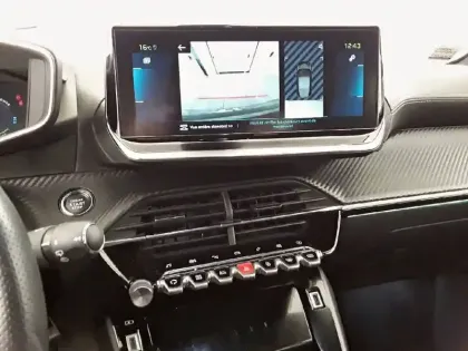 Photo 17 Peugeot 208  Electrique 50 kWh 136ch