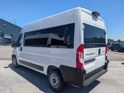 Photo 6 Peugeot Boxer  FGN VITRE 3.5 T L2H2 180 S&S BVA8