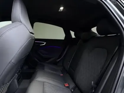 Photo 21 Audi A5  e-hybrid 299 ch S tronic 7 Quattro