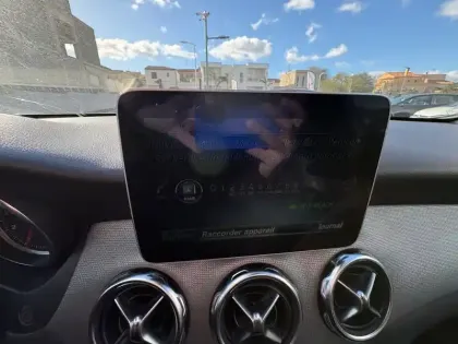 Photo 20 Mercedes GLA  200 7-G DCT