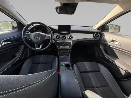 Photo 14 Mercedes GLA  200 7-G DCT