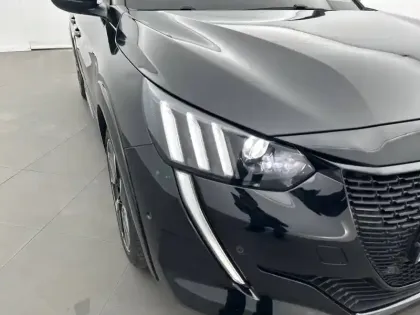 Photo 15 Peugeot 208  Electrique 50 kWh 136ch