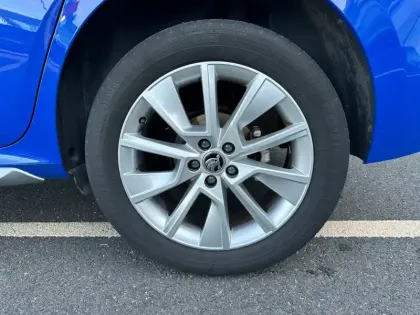 Photo 17 Skoda Kamiq  1.0 TSI Evo 110 ch DSG7