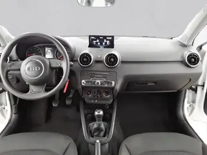 Photo 7 Audi A1  Sportback 1.0 TFSI ultra 95