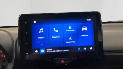 Photo 16 Mazda Mazda2  Hybrid 1.5L CVT 116 ch