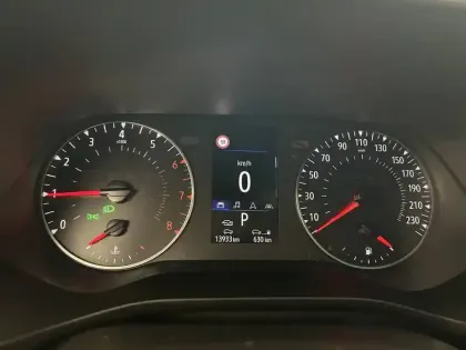 Photo 16 Renault Arkana  mild hybrid 140 EDC FAP - 22