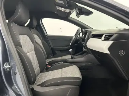 Photo 51 Renault Clio Gén. V (BJA) Ph1 Limited 5