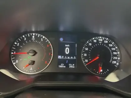 Photo 16 Renault Clio  TCe 90 - 21