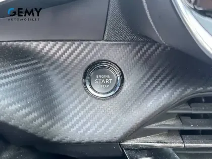 Photo 65 Peugeot 2008  PureTech 130 S&S EAT8