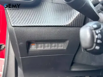 Photo 43 Peugeot 2008  PureTech 130 S&S EAT8