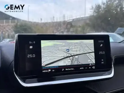 Photo 61 Peugeot 2008  PureTech 130 S&S EAT8