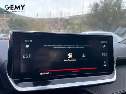 Photo 17 Peugeot 2008  PureTech 130 S&S EAT8