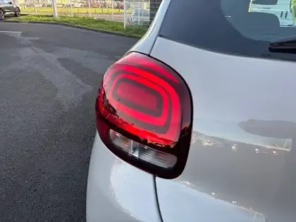 Photo 16 Citroën C3  PureTech 83 S&S BVM5