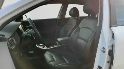 Photo 11 Kia Niro e- Electrique 204 ch