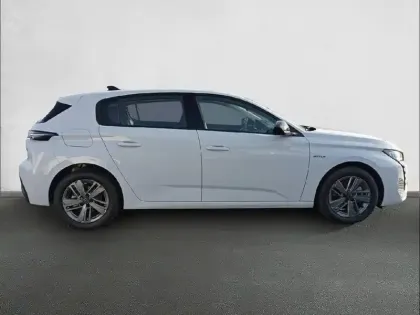 Photo 55 Peugeot 308  Hybrid 145 e-DCS6