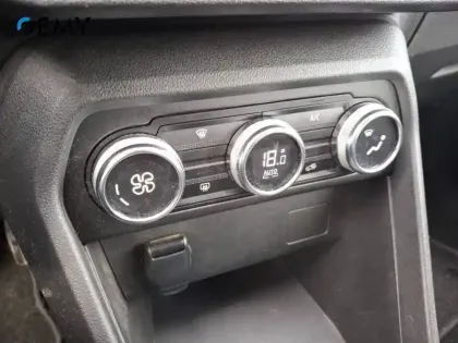 Photo 22 Dacia Sandero  TCe 90