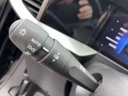 Photo 17 Opel Mokka  1.2 Turbo Hybrid 136 ch e-DCT6