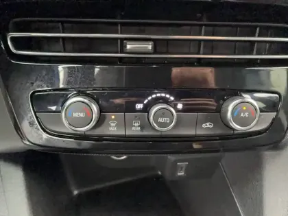 Photo 20 Opel Mokka  1.2 Turbo Hybrid 136 ch e-DCT6