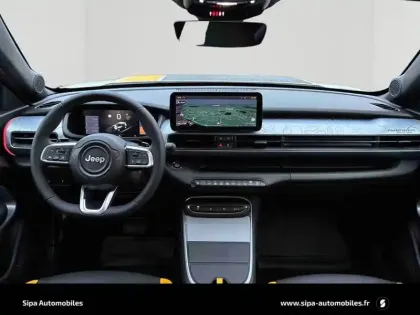 Photo 51 Jeep Avenger  1.2 Turbo T3 145 ch BVR6 4xe
