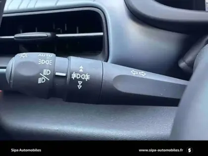 Photo 77 Jeep Avenger  1.2 Turbo T3 145 ch BVR6 4xe