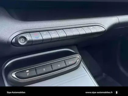 Photo 17 Jeep Avenger  1.2 Turbo T3 145 ch BVR6 4xe