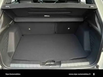 Photo 64 Jeep Avenger  1.2 Turbo T3 145 ch BVR6 4xe