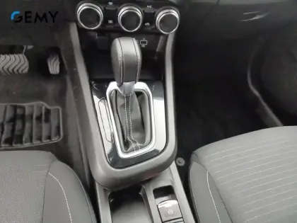 Photo 13 Renault Arkana  mild hybrid 140 EDC FAP - 22