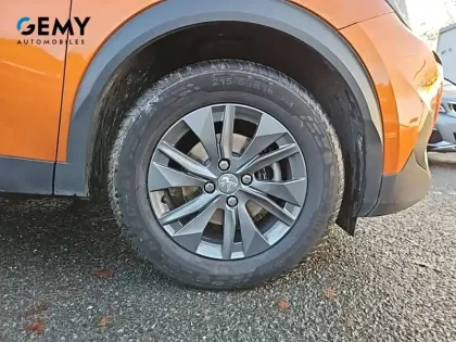 Photo 13 Peugeot 2008  PureTech 100 S&S BVM6