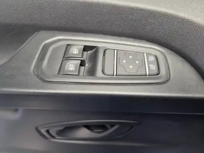 Photo 57 Renault Trafic Gén. III (F82) Ph3 NG Advance 4