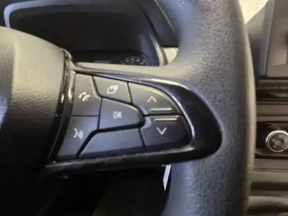 Photo 33 Renault Trafic  FGN L1H1 3T BLUE DCI 130 GSR2