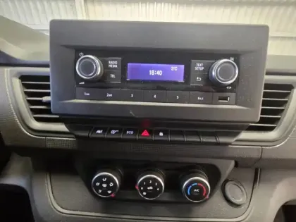 Photo 31 Renault Trafic  FGN L1H1 3T BLUE DCI 130 GSR2