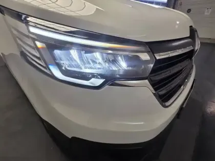 Photo 60 Renault Trafic Gén. III (F82) Ph3 NG Advance 4