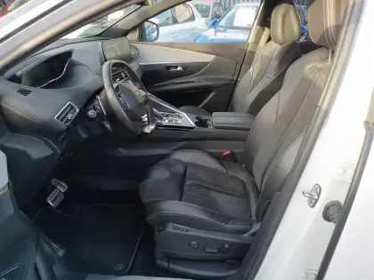 Photo 54 Peugeot 3008  Puretech 130ch S&S EAT8