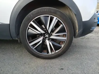 Photo 41 Peugeot 3008  Puretech 130ch S&S EAT8