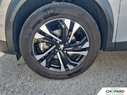 Photo 11 Peugeot 2008  PureTech 130 S&S BVM6