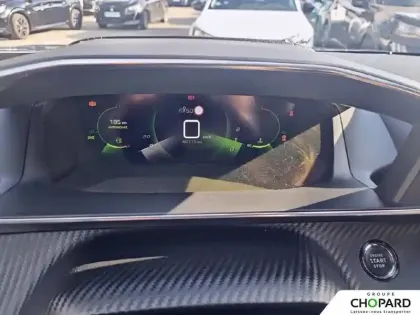 Photo 41 Peugeot 2008  PureTech 130 S&S BVM6